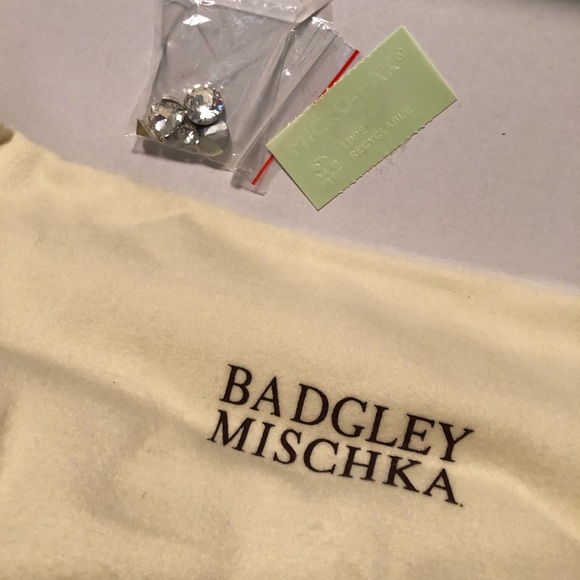 Badgley Mischka Sandals - Picture 4 of 6